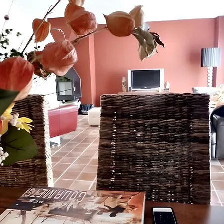 Comfortable House In Quintanilla *