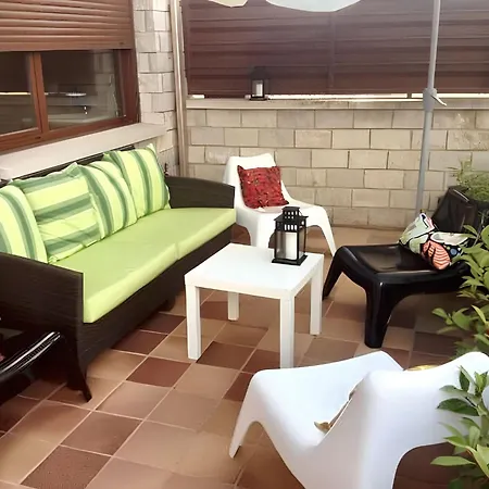 Comfortable House In Quintanilla *