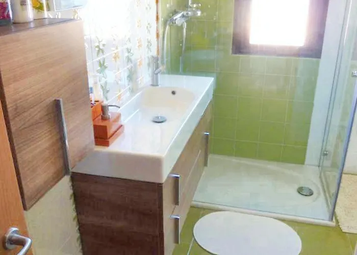 Hébergement de vacances Comfortable House In Quintanilla